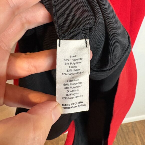 5 a 7 Cinq a Sept red Black Off Shoulder Anova Mini Cocktail Dress - Picture 5 of 7